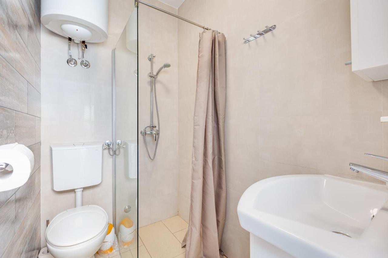 Apartment Ana Vantacici Eksteriør bilde